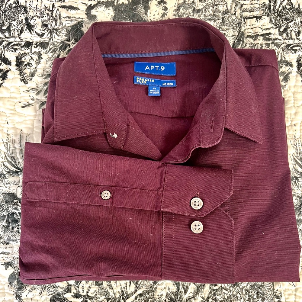 3/$25 Apt. 9 Men's Button Down Shirt